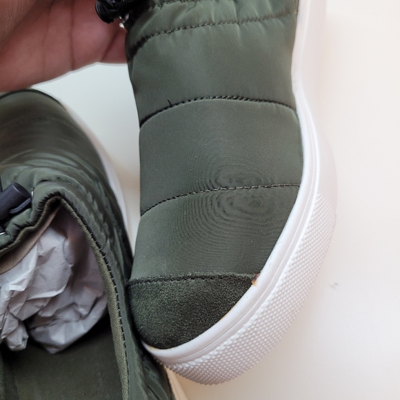 ALLOT Women Olive Green Quilted Umbrella Slip On Outdoor Shoes -Women's 6.5 - Picture 6 of 15